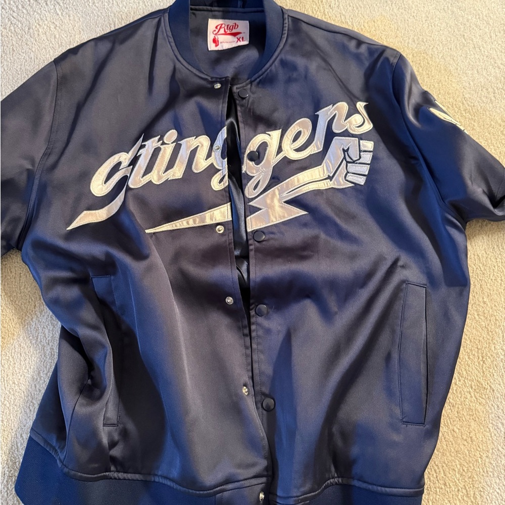 Men’s Redtag mid weight satin jacket size XL  great condition
